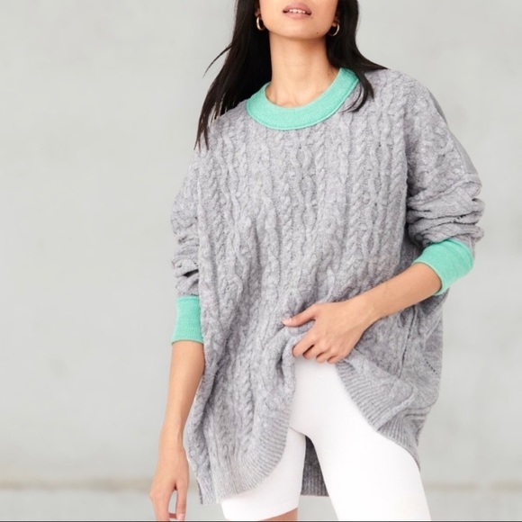 NWT Free People Nordstrom Olympia Women’s XS Gray Teal Oversized Tunic Sweater - Picture 5 of 9